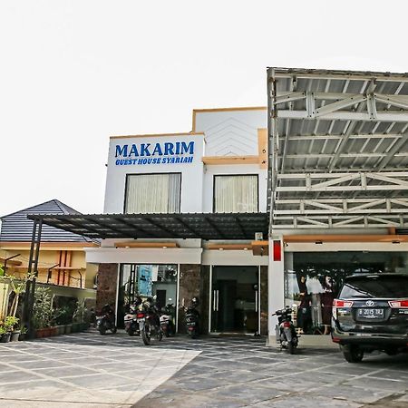 Oyo 90221 Makarim Guest House Syariah 판칼란분 외부 사진